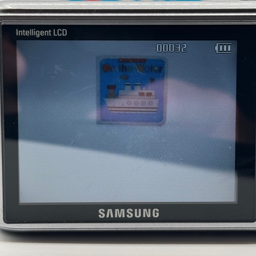 Samsung SL502 Digital Camera 12.2MP 5x Optical Zoom Silver Point and Shoot - Picture 8 of 10